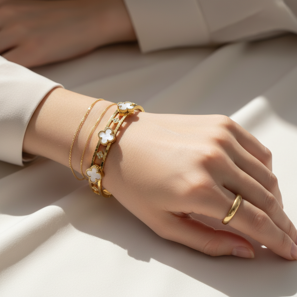 Clara Bangle - White