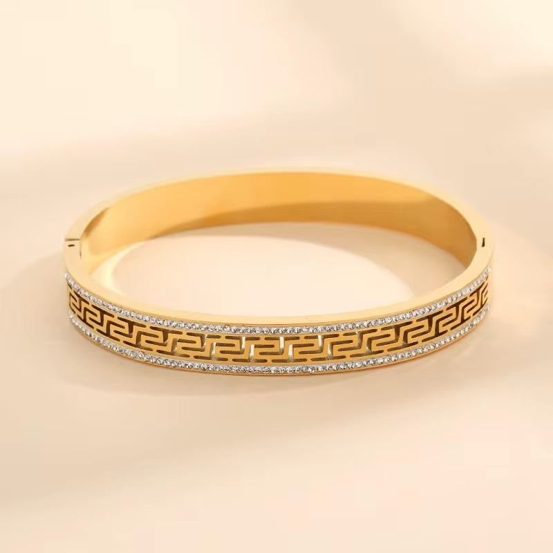 Mazey Bangle | 18kt Gold Plated