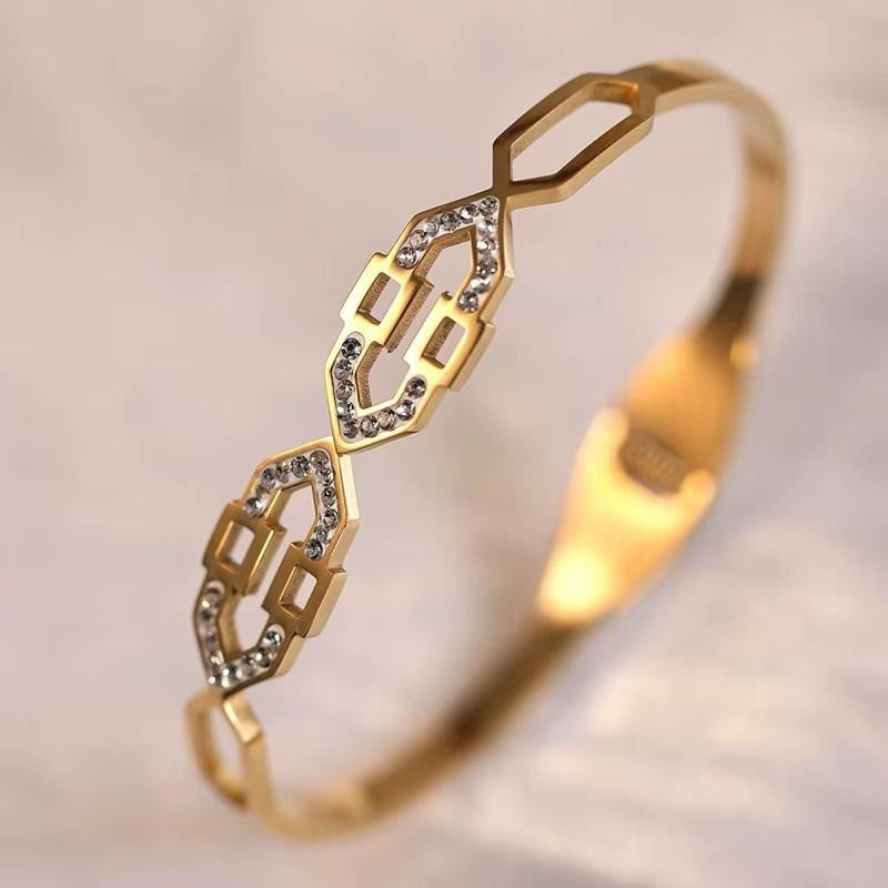 Royale Bangle | 18kt Gold Plated