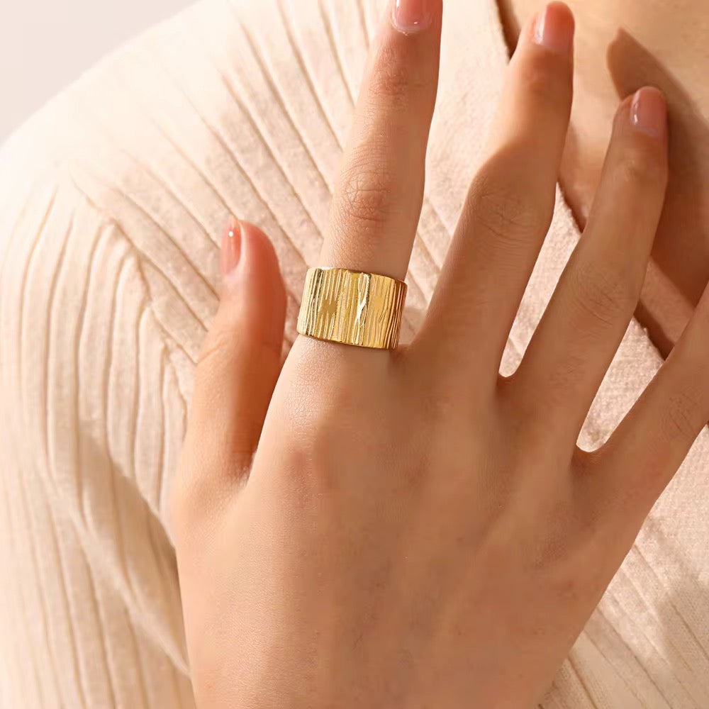 Bambi Adjustable Ring | 18kt Gold Plated