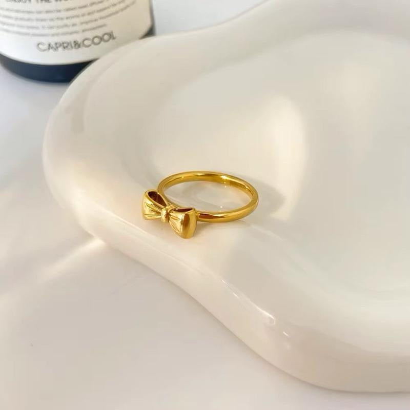 Bow Ring | 18kt Gold Plated