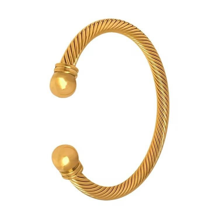 Twirl Bangle | 18kt Gold Plated