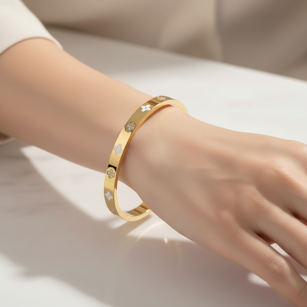 Leyla Bangle - White