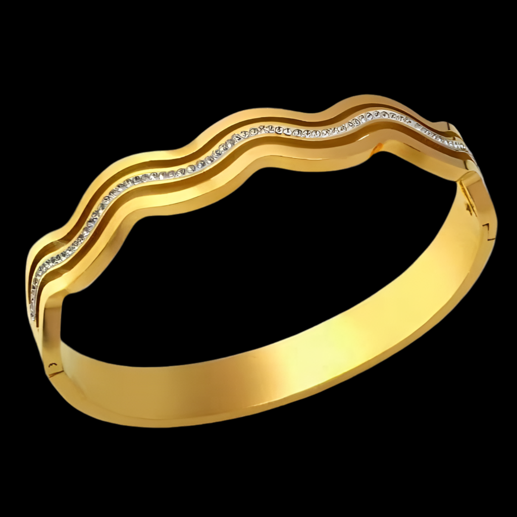Wavy Bangle | 18kt Gold Plated