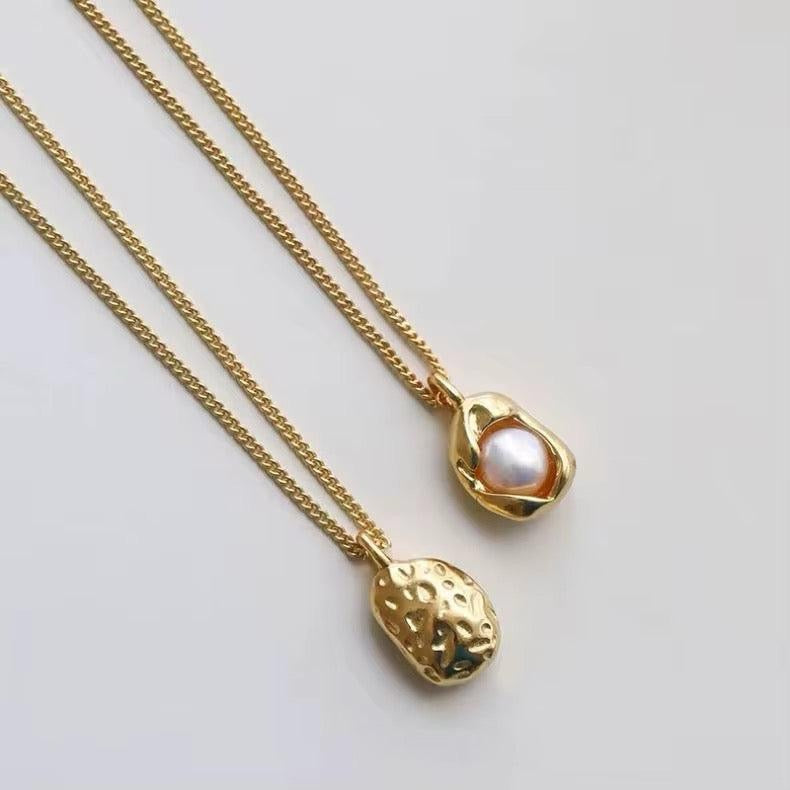 Enclosed Pearl Necklace | 18kt Gold Plated