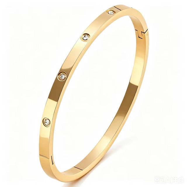 Thin Diamanté Bangle