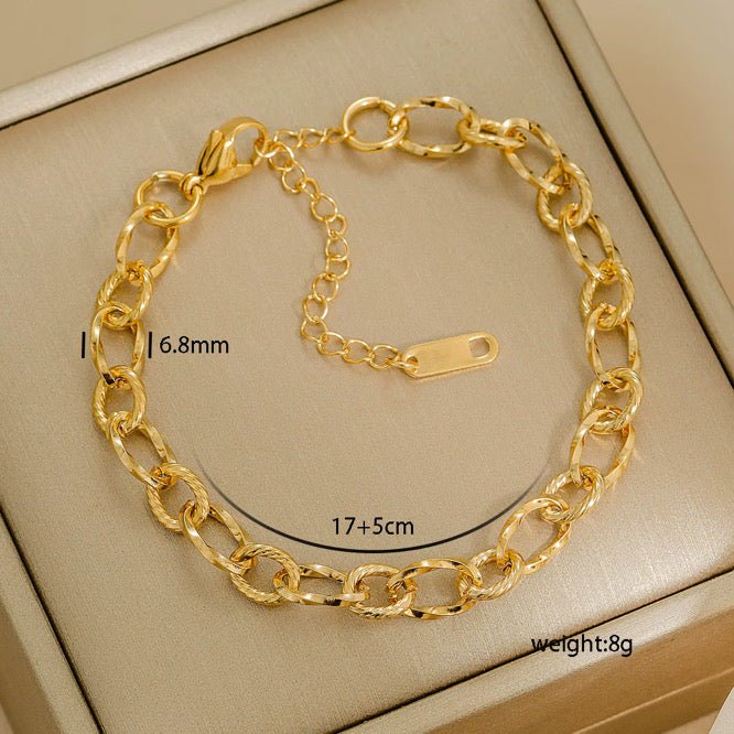 Locked bracelet