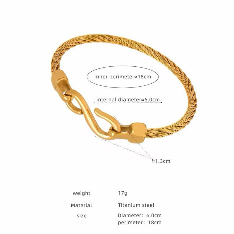 Hook Bangle | 18kt Gold Plated