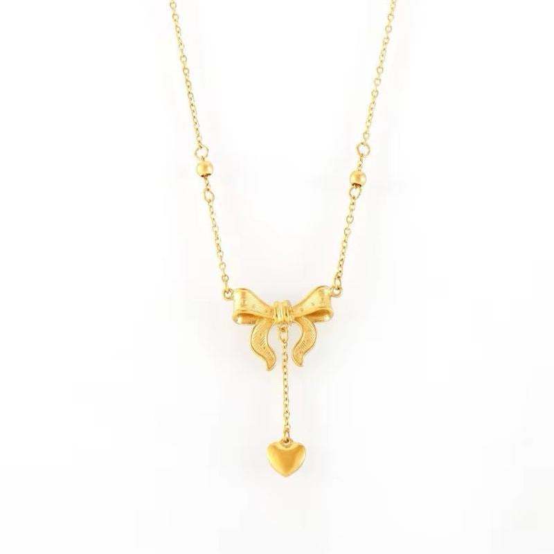 Bow Heart Necklace | 18kt Gold Plated